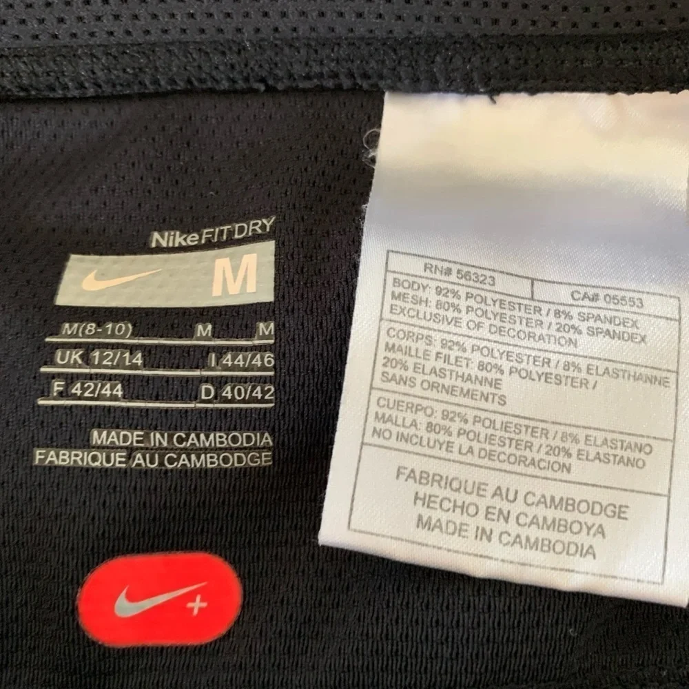 Nike Women's Yoga Pants Size Medium